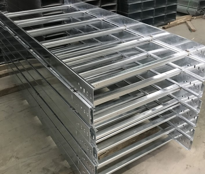 大跨距电缆桥架