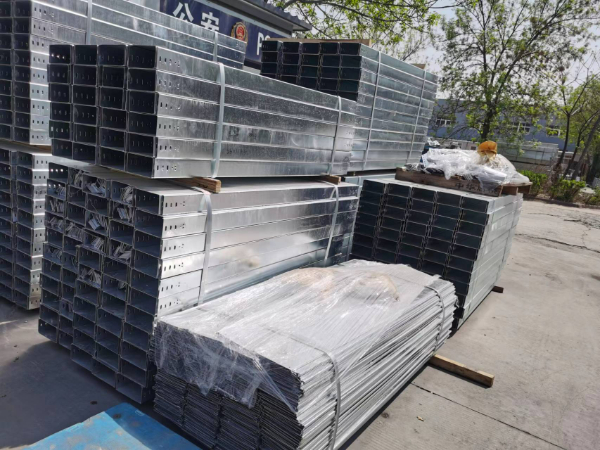 热浸锌电缆桥架