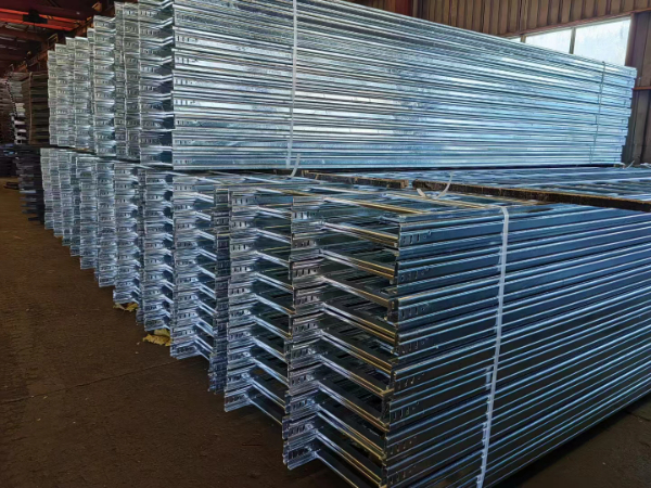 热浸锌电缆桥架