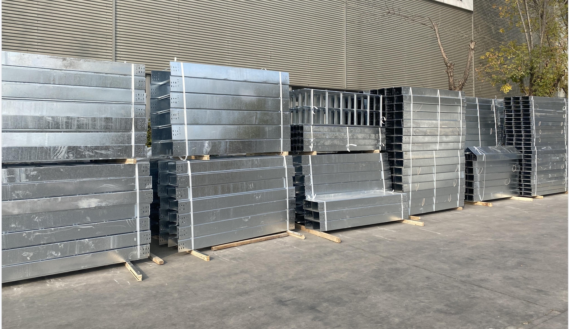 热浸锌电缆桥架