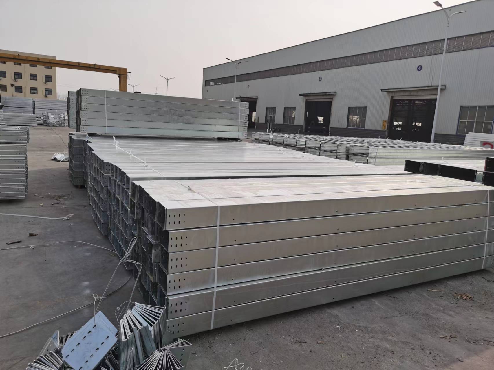 热浸锌电缆桥架