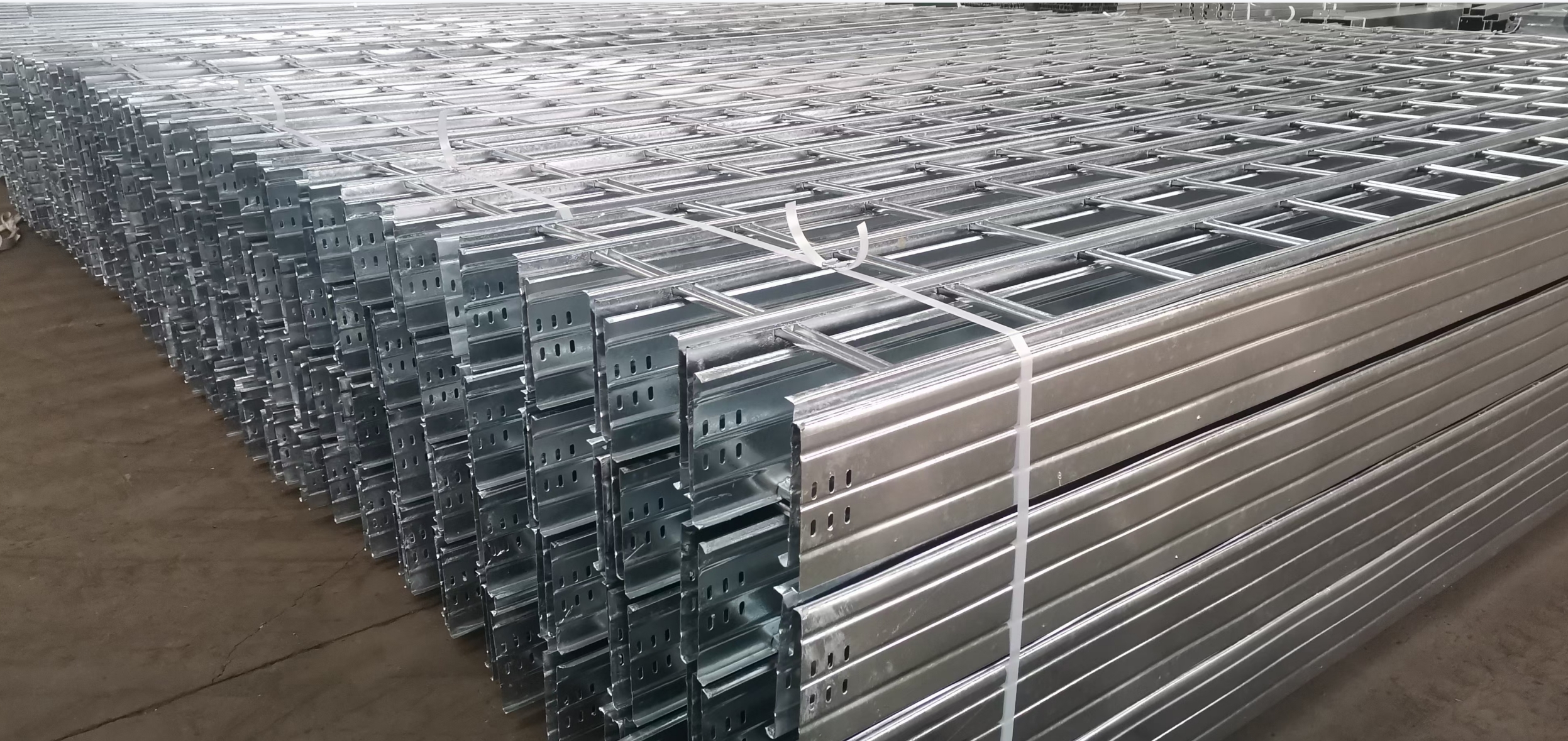 热浸锌电缆桥架