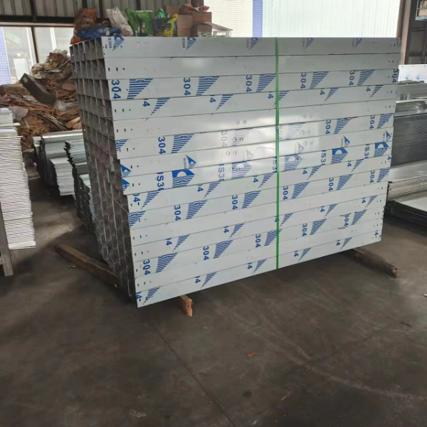 不锈钢电缆桥架