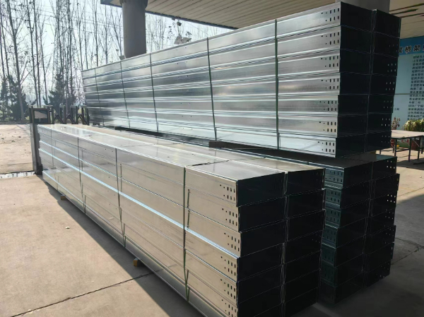 大跨距电缆桥架