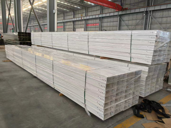 防火喷塑电缆桥架