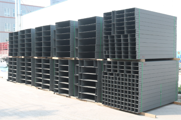 防火喷塑电缆桥架